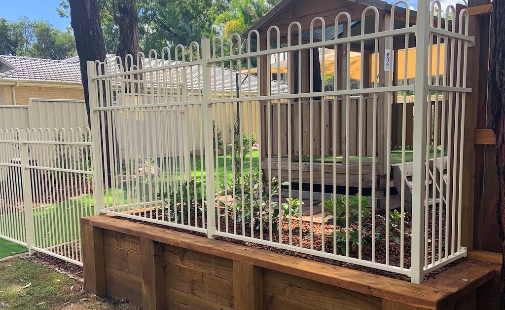 aluminium pool fencing central coast
